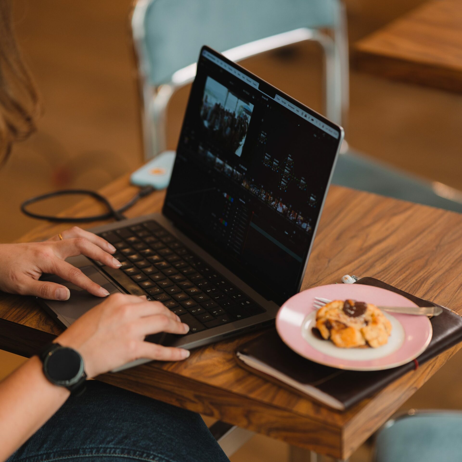 Flora Battesti montage video culinaire food communication marketing